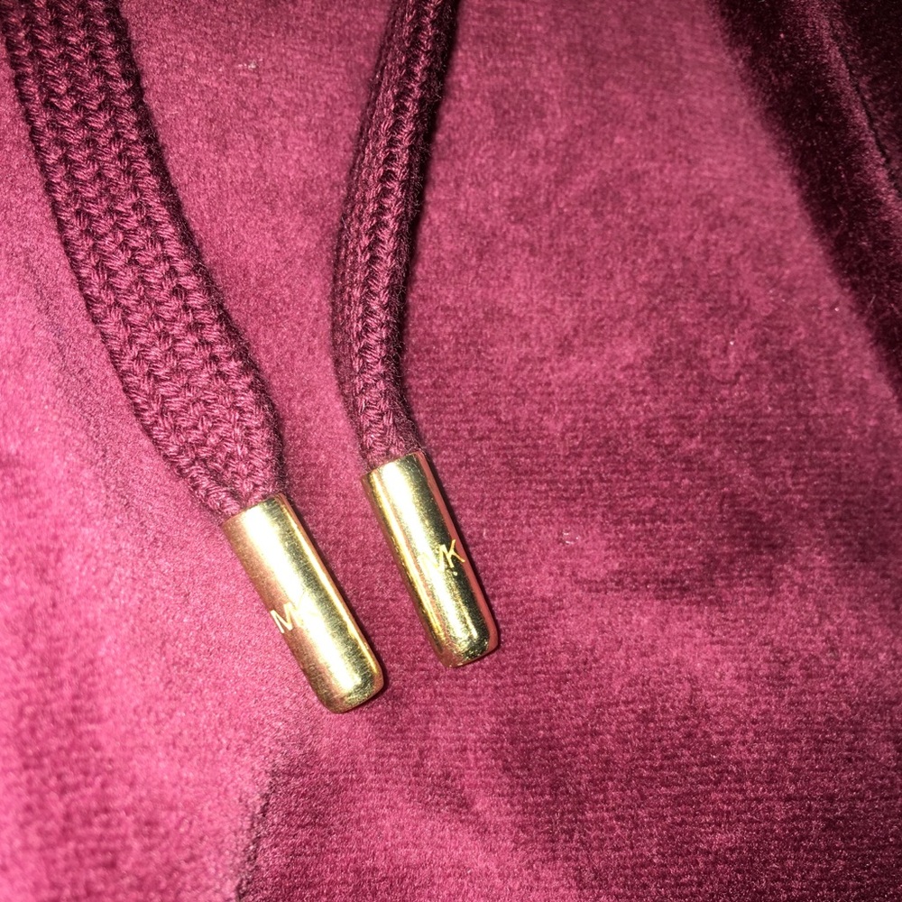 Michael Kors Sweatpants ❤️ - Picture 3 of 4